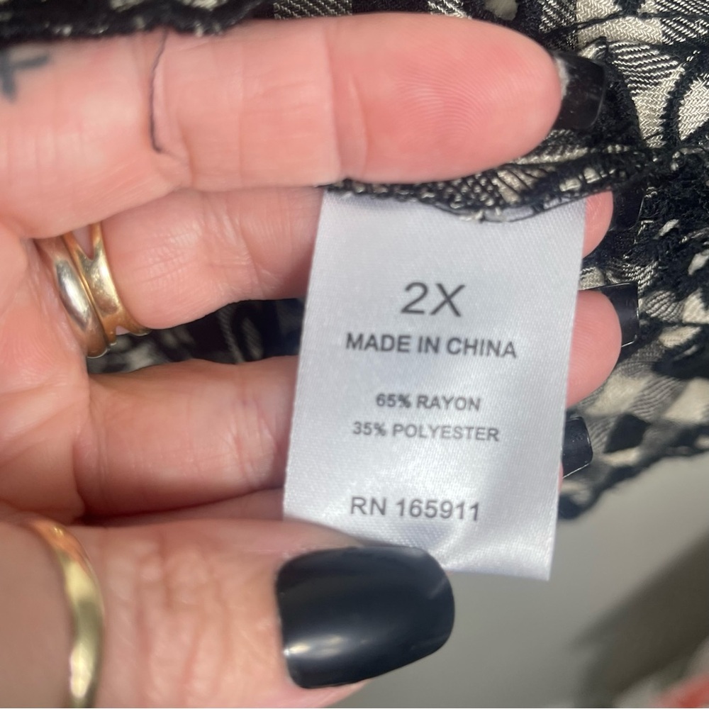 Plus Size Plaid Button Up Shirt with Floral Lace Embroidery Detail - Picture 3 of 5
